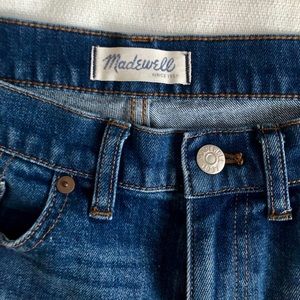 Madewell Slim “Boyjean” Size 28